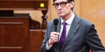 Salvador Illa hace un llamado a la unidad para enfrentar los desafíos del futuro