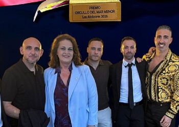 Carla Antonelli emociona con su discurso en la Gala de los Premios Orgullo del Mar Menor