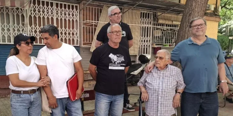 Una familia con tres hijos denuncia un desahucio sin alternativa en Murcia: “Nos dijeron que éramos okupas cuando llevamos años pagando”