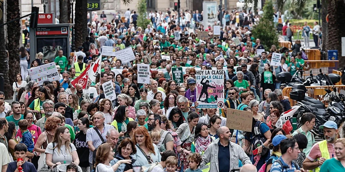 La huelga educativa en la Comunidad Valenciana entra en una fase decisiva tras cinco semanas de protestas