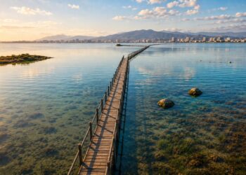 El Mar Menor afronta un verano clave tras años de recuperación: mejora su estado, pero sigue siendo un ecosistema frágil