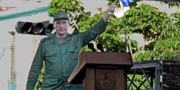 Cuba anuncia profundas reformas económicas en medio de la crisis y presiones externas