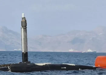 El submarino S-82 ‘Narciso Monturiol’ supera con éxito su primera inmersión y avanza hacia su entrega a la Armada