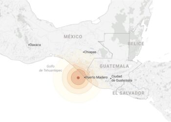 Un terremoto de magnitud 7,4 sacude la costa de México y activa una alerta de tsunami en el Pacífico