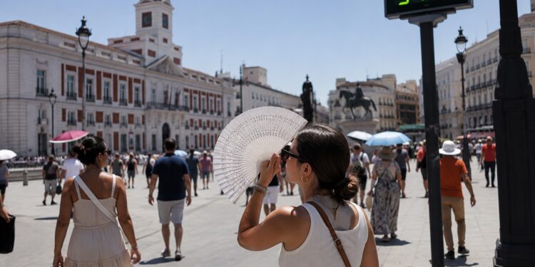 El calor regresa con fuerza a gran parte de España y los termómetros volverán a rozar los 38 grados
