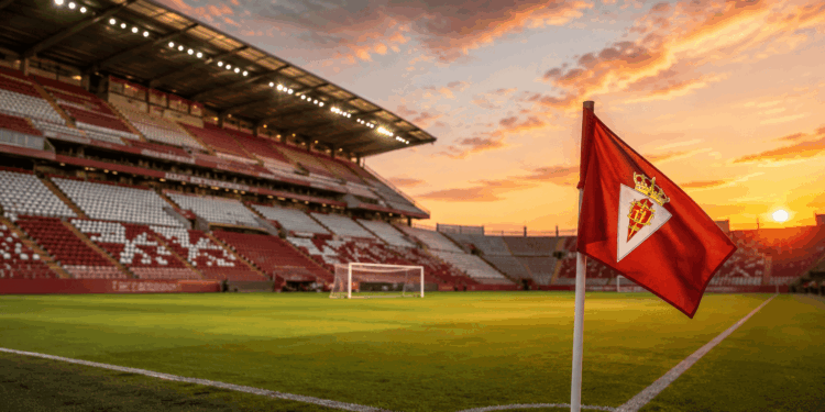 El Real Murcia inicia un nuevo proyecto con la mirada puesta en Segunda División