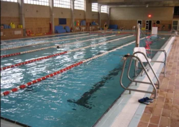 Un hombre de 64 años fallece ahogado en la piscina municipal Infante de Murcia