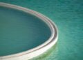 Mazarrón vigila la calidad del agua de sus 18 zonas de baño durante todo el verano