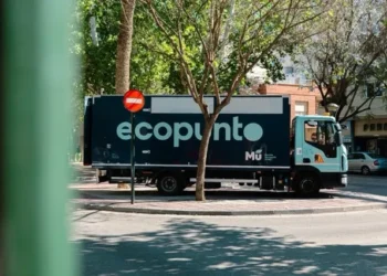 Los EcoPuntos móviles de Murcia superan las 122 toneladas de residuos recogidos y refuerzan el reciclaje durante el verano