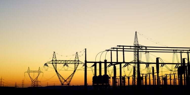 La falta de capacidad eléctrica amenaza miles de nuevas viviendas en la Región de Murcia