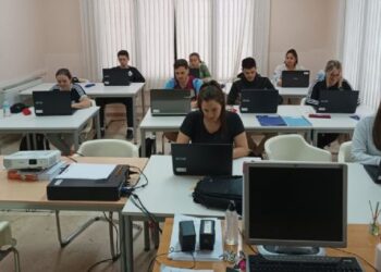 Cerca de 1.800 personas se forman en 185 cursos del SEF para mejorar sus oportunidades de empleo