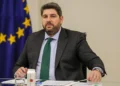 López Miras comparece hoy en la Asamblea por el nombramiento de la consejera de Salud en plena investigación sobre las prótesis