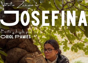 Mula recupera la memoria de Josefina Manresa y Miguel Hernández sobre las tablas del Lope de Vega
