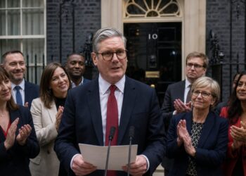 Starmer cierra su etapa en Westminster y prepara una nueva vida política fuera del Parlamento